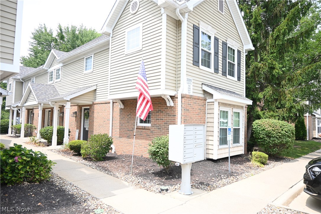 Lenox Village Condo Ph 02 - Residential