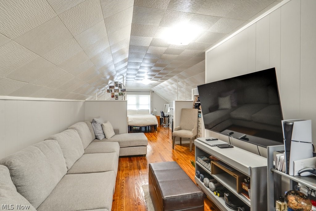 Woodward Blvd Dev 01 - Residential