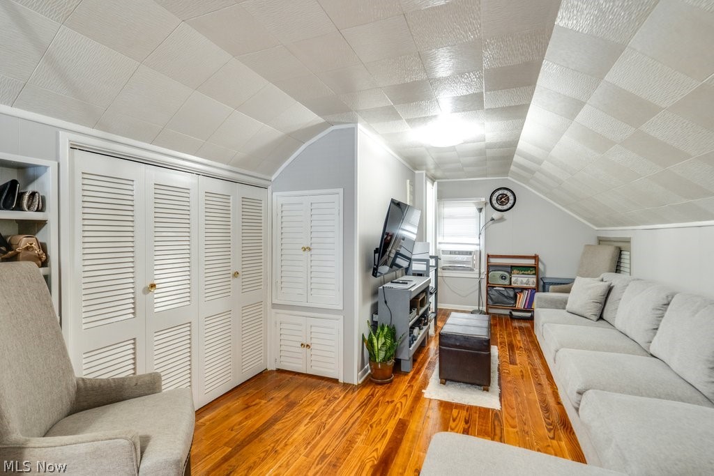 Woodward Blvd Dev 01 - Residential