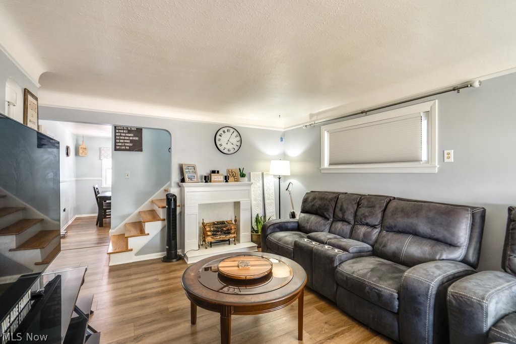 Woodward Blvd Dev 01 - Residential