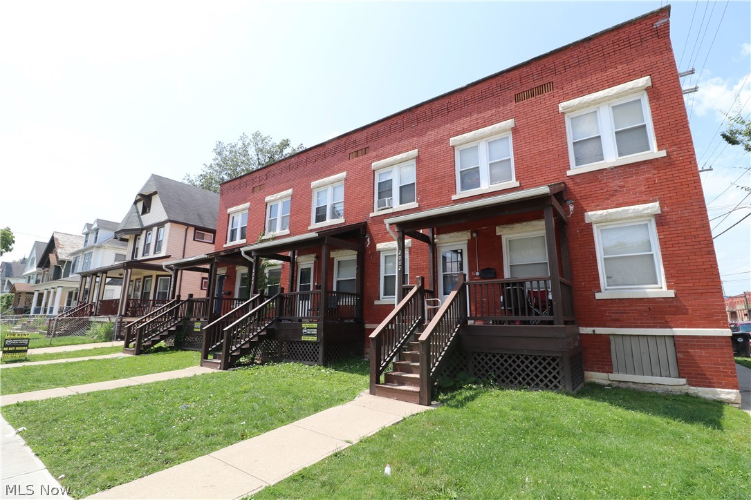 Rare townhome style triplex. Email agent for rent roll & video tour along with complete investment analysis, drone footage, information on the mechanical systems of the building and information on Cleveland's new lead paint ordinance that all landlords must abide by. Do not disturb the tenants. Professional property management available. Local & out of state investors welcome!