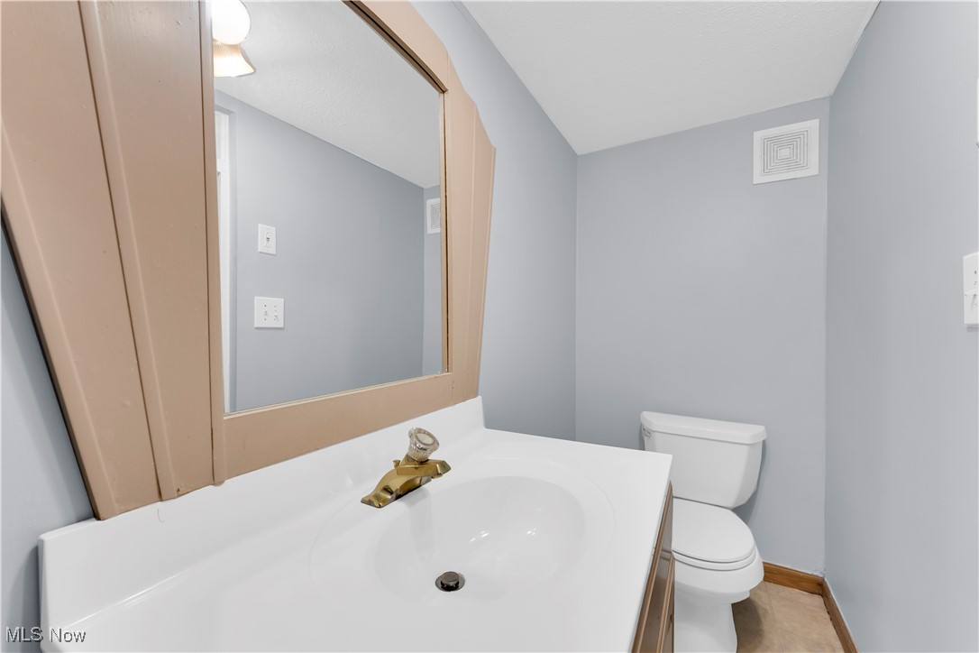 E A Hermles Proposed - Residential Lease