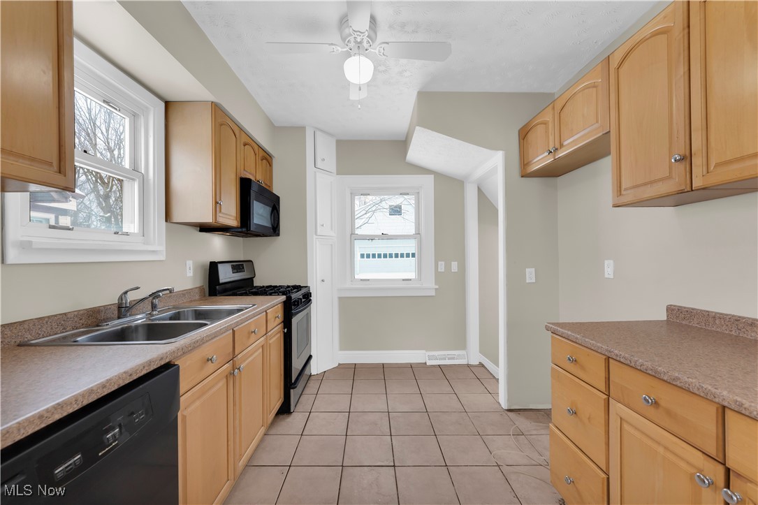 E A Hermles Proposed - Residential Lease
