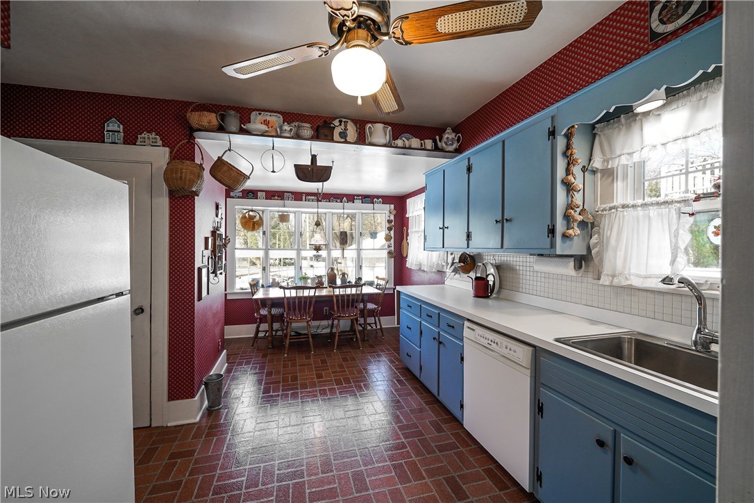 Twin Lakes Association - Residential