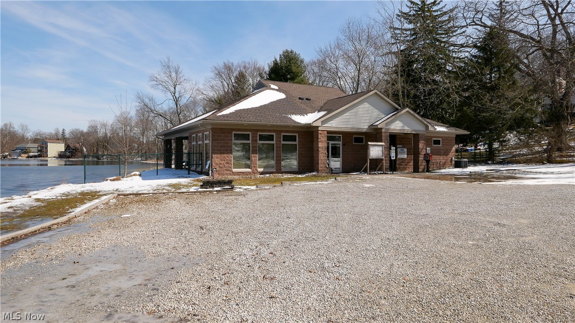 Twin Lakes Association - Residential