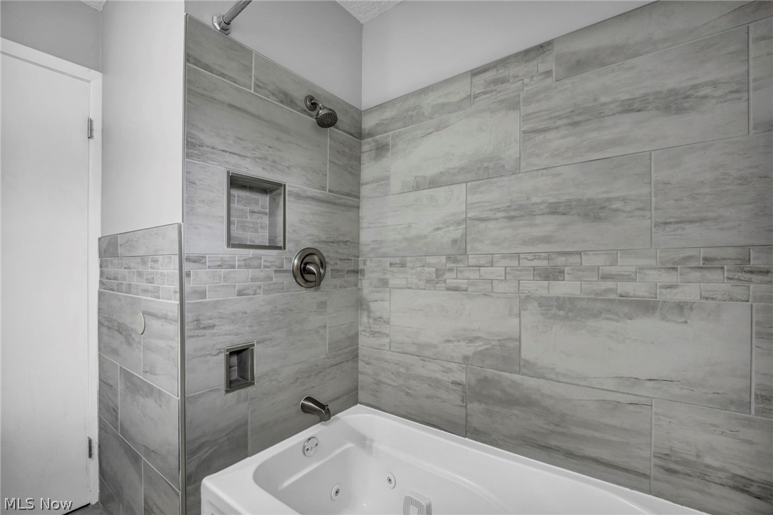 Clarkwood Estates 04 - Residential