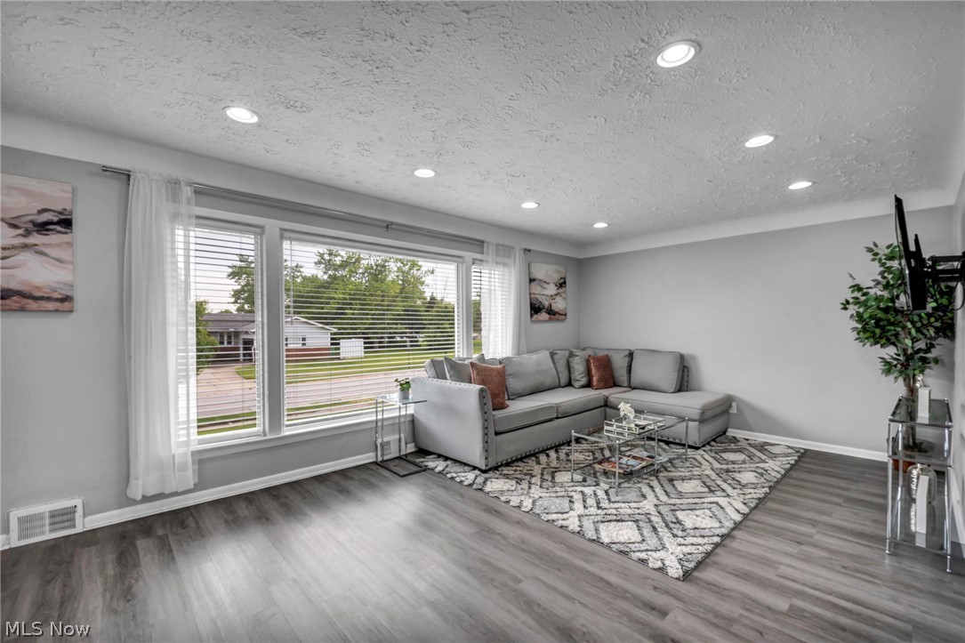 Clarkwood Estates 04 - Residential