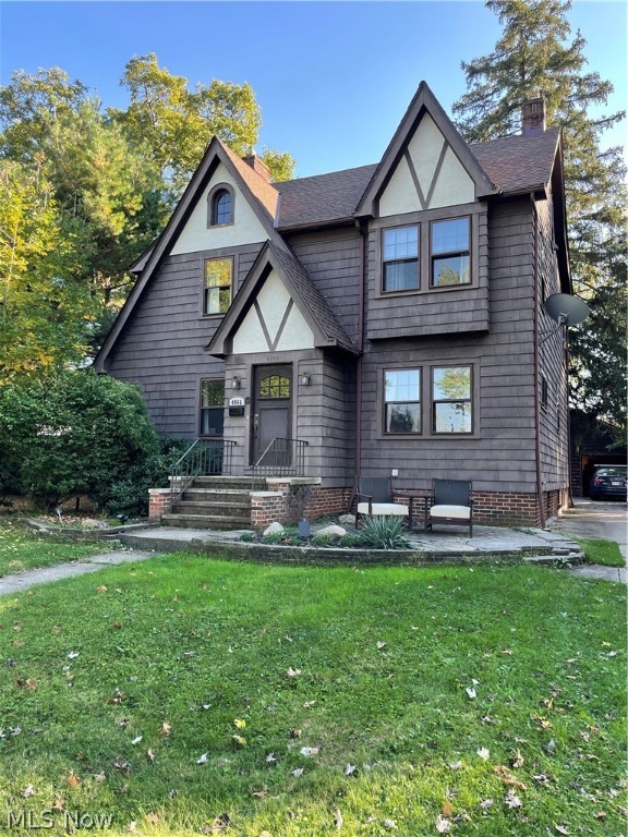 This one you would not want to miss!  Spacious kitchen, Large Living room, 4 bedrooms, Remodeled bathroom on the second floor, Full bath on the first floor, new roof, fenced back yard, cozy deck and a heated two car garage.