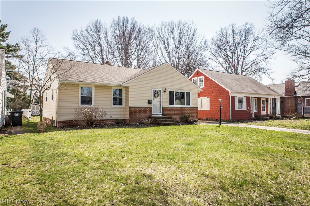Harold J Whites 01 - Residential