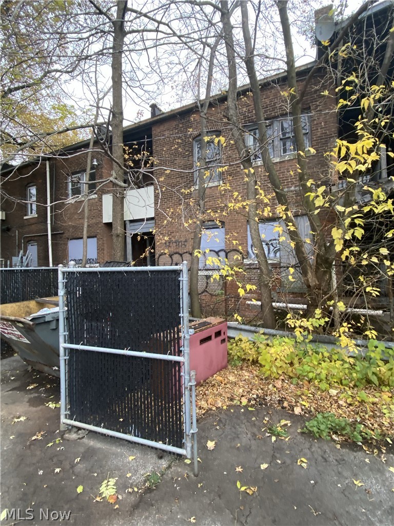 Speedway Park - Commercial Sale