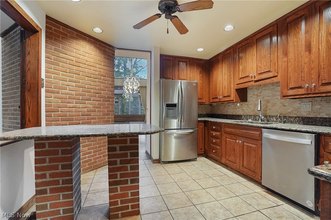 North Brook Condo - Residential