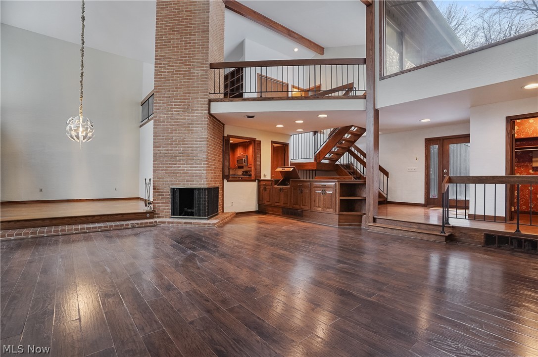 North Brook Condo - Residential