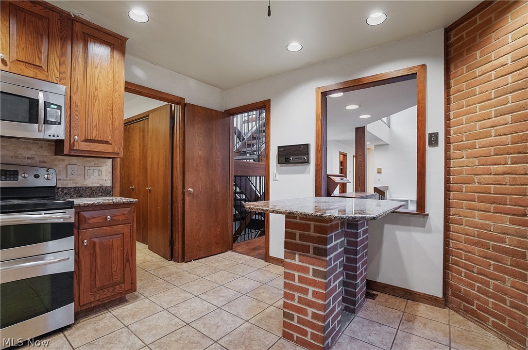 North Brook Condo - Residential