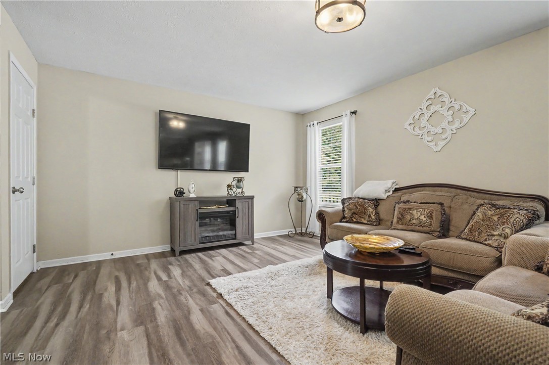 Meadow View Ph 03 - Residential