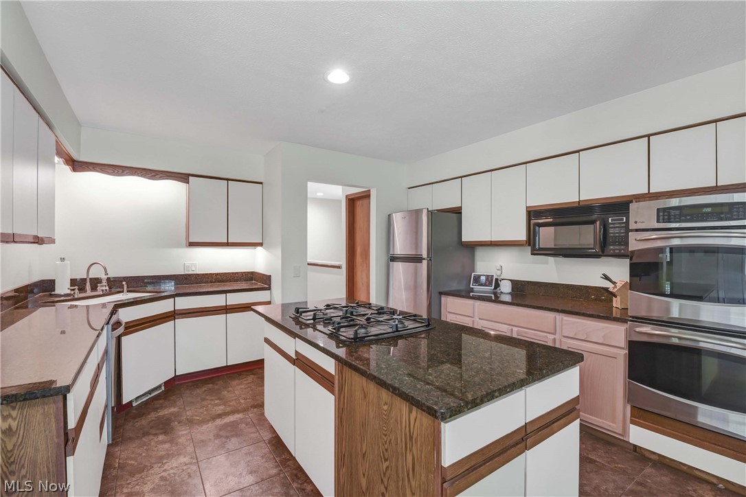 James Realty Sub #8 - Residential