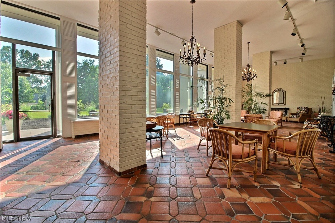 Bratenahl Place - Residential