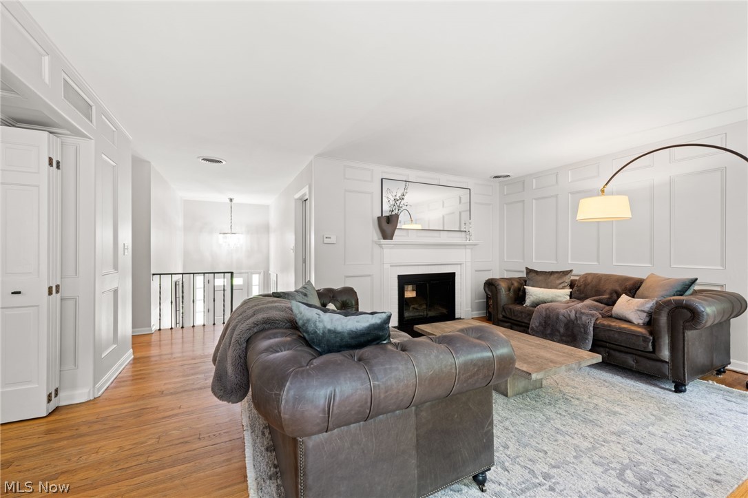 Mayfield 03 - Residential