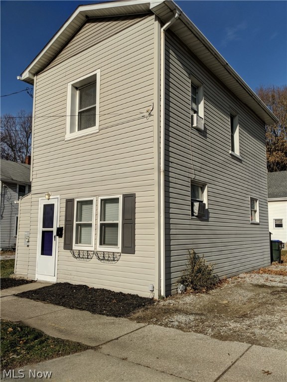 Riverside - Residential Lease