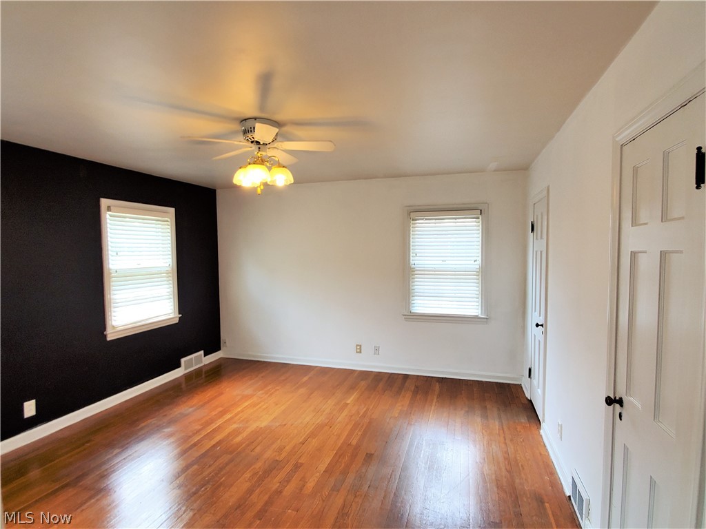 A Scholls Meadowbrook Overloo - Residential