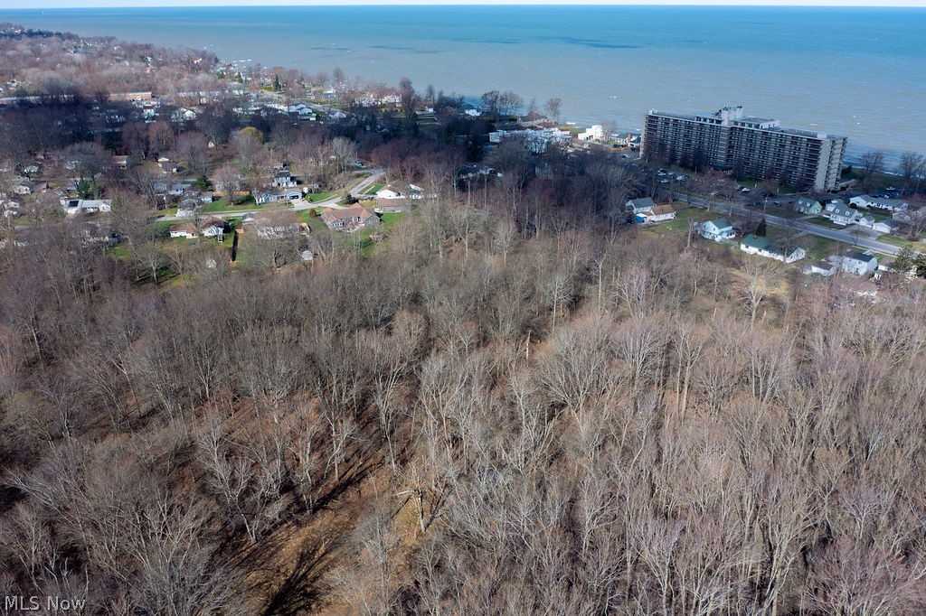 Shore Sub - Land