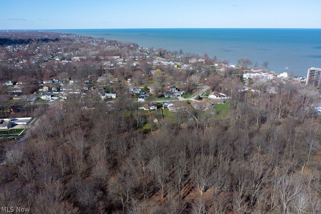 Shore Sub - Land
