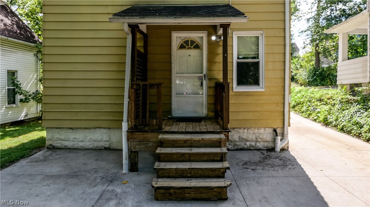 Ledge - Residential
