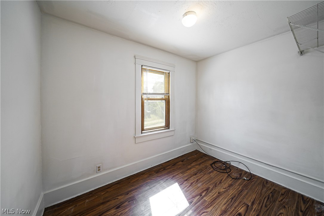 Ledge - Residential