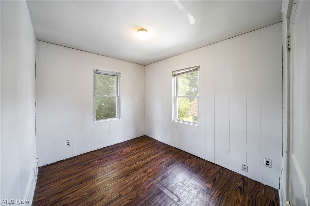 Ledge - Residential