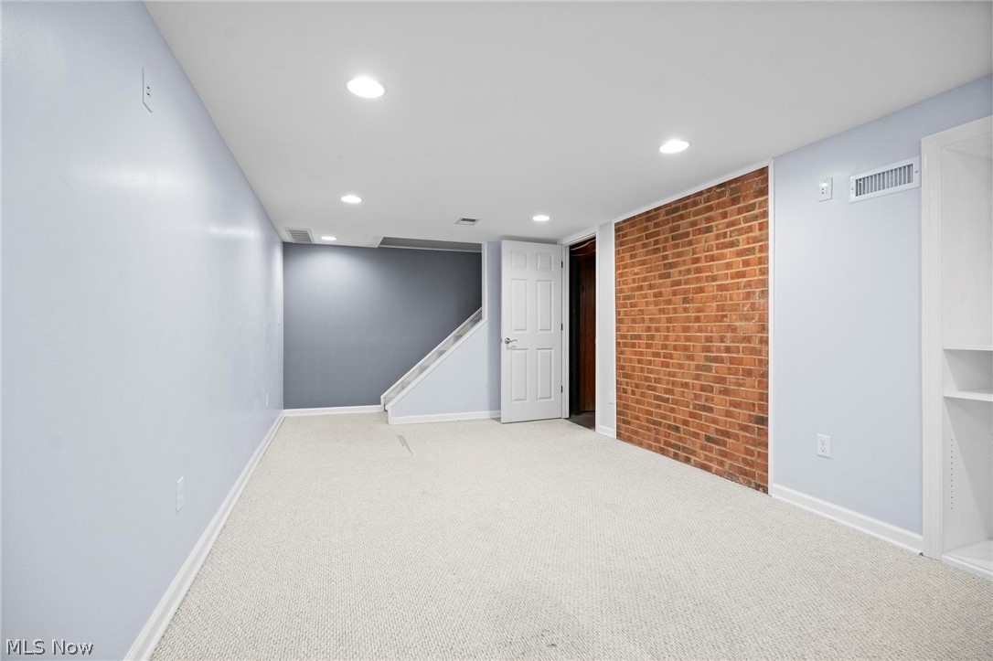 Mayfield Highland - Residential