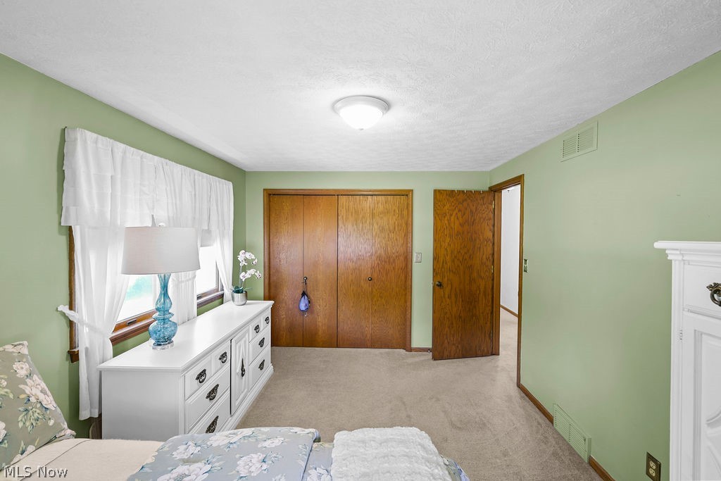 Hoover Lake Heights - Residential