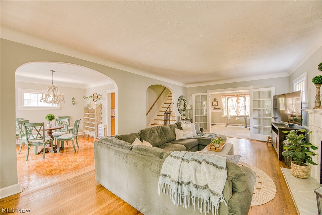 Crown Point - Residential