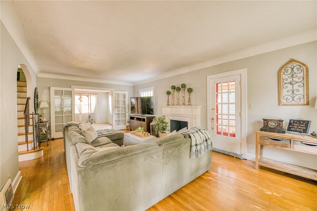 Crown Point - Residential