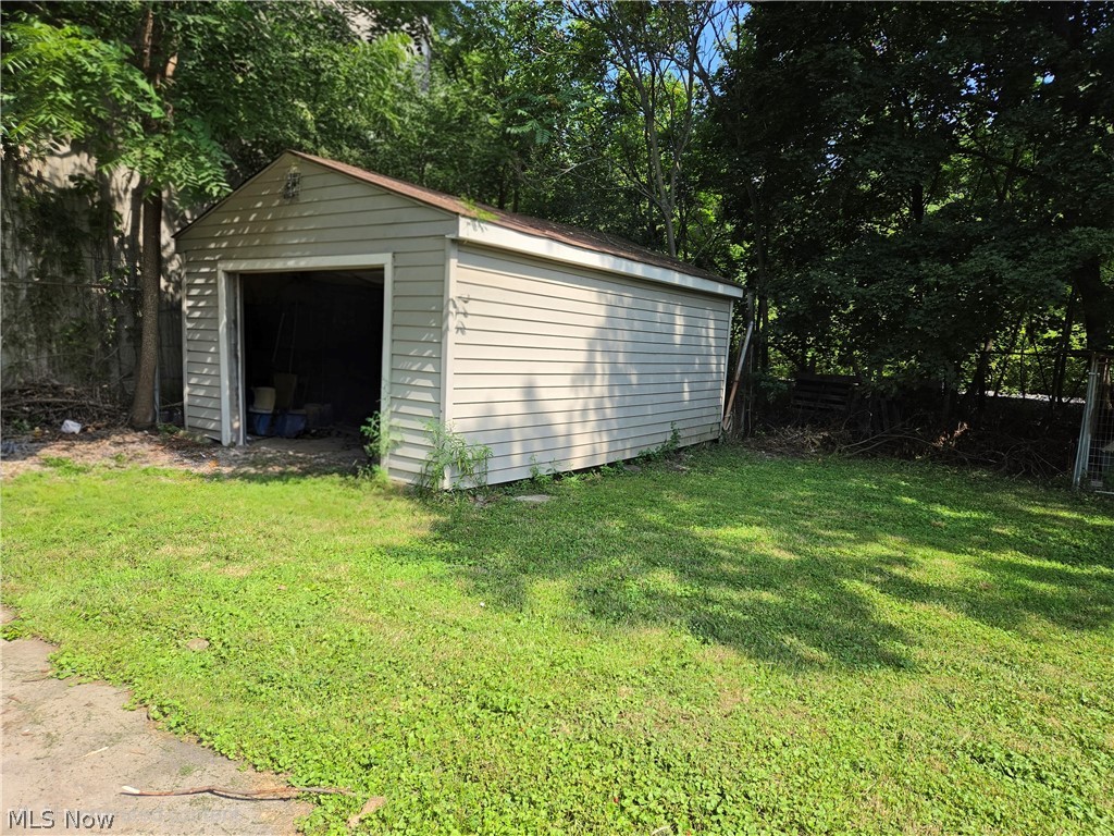 Westlawn - Residential