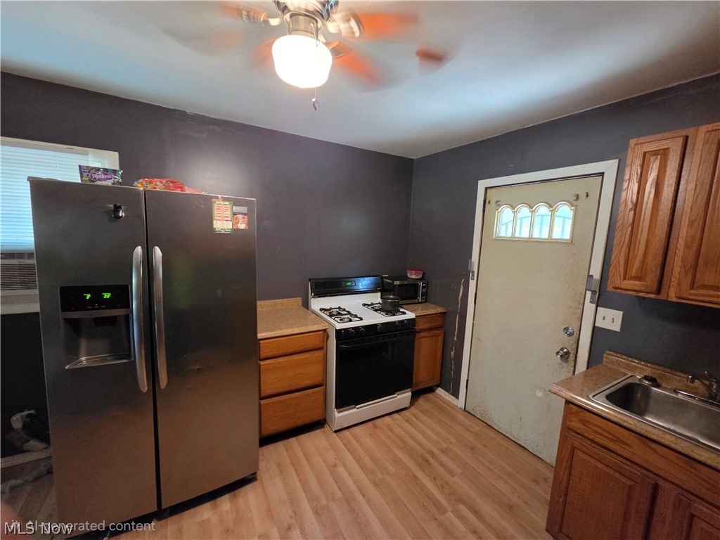 Westlawn - Residential