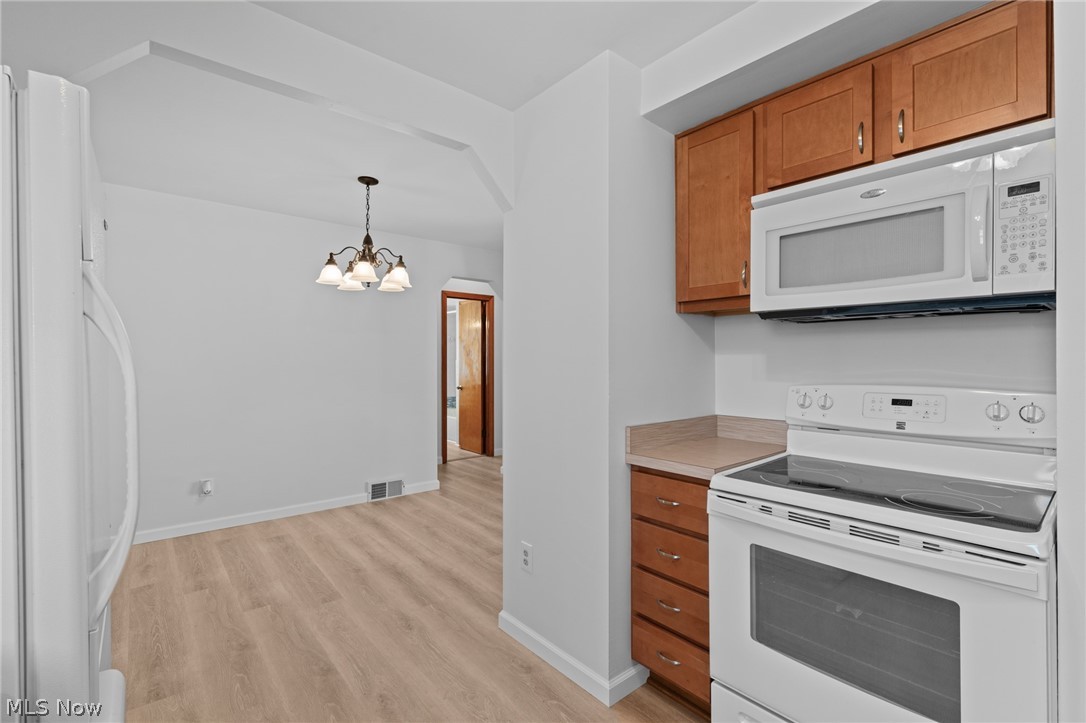 Ridgewood 09 - Residential