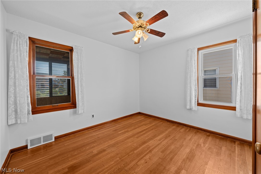 Ridgewood 09 - Residential