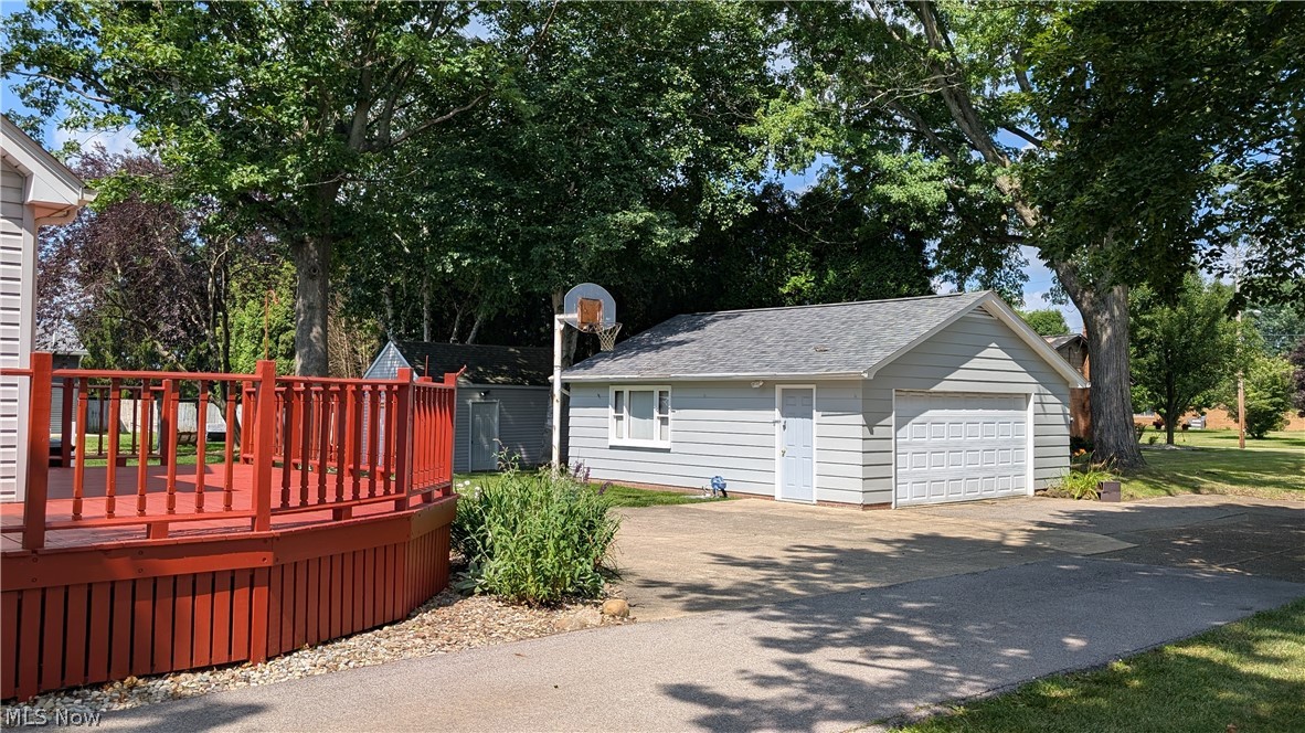 Village/Minerva - Residential