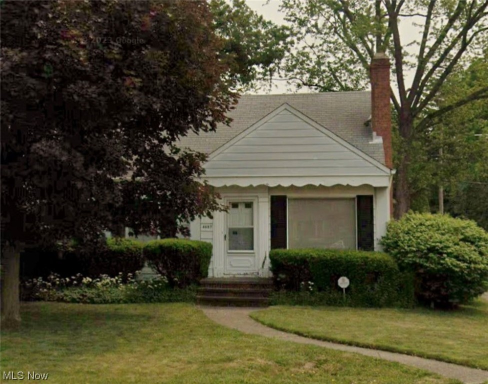 Royal Lorain - Residential