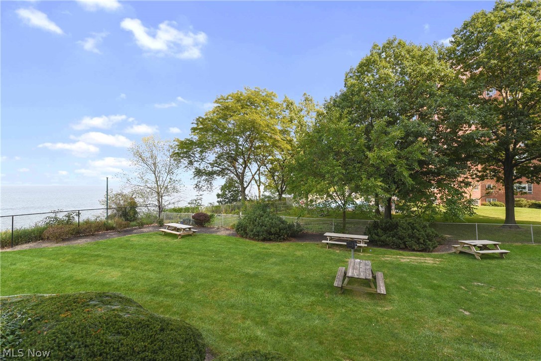 Lake House Condos - Residential