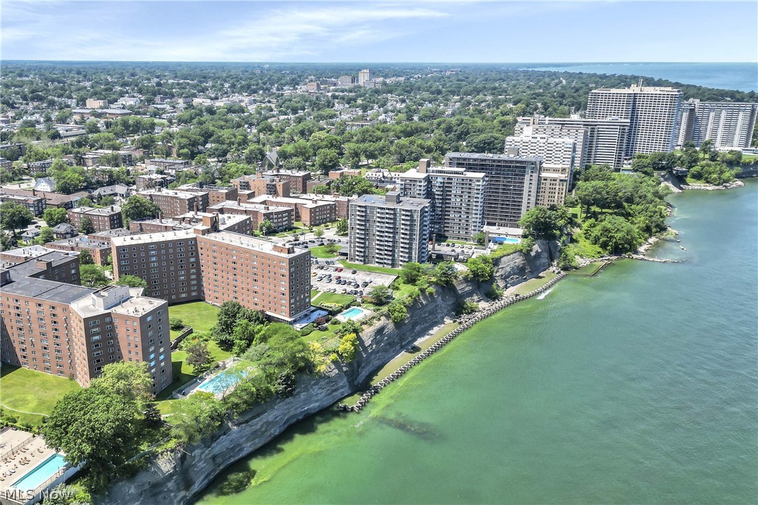 Lake House Condos - Residential
