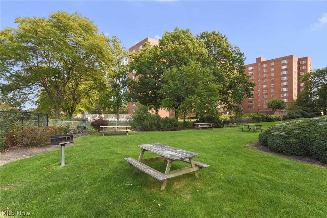 Lake House Condos - Residential