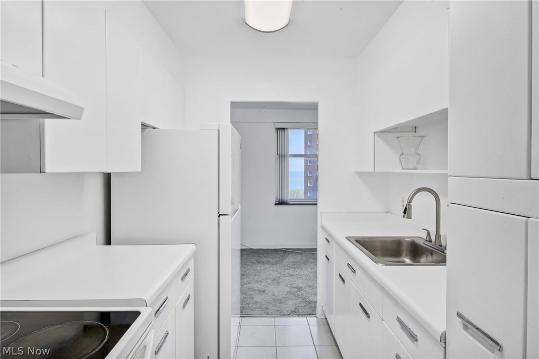 Lake House Condos - Residential