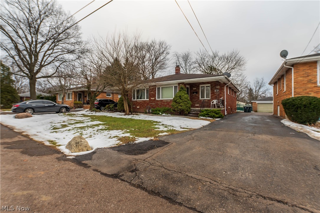 Summit Hill - Residential Income