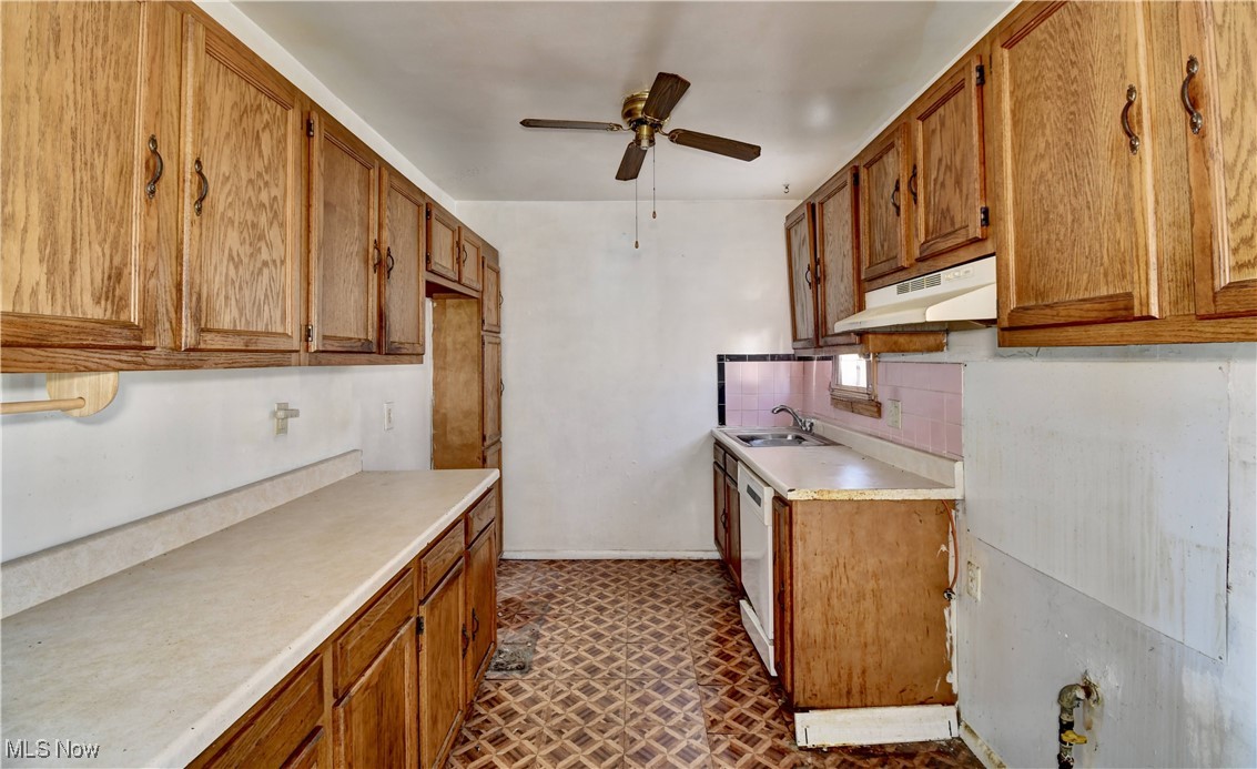 Young L A - Residential