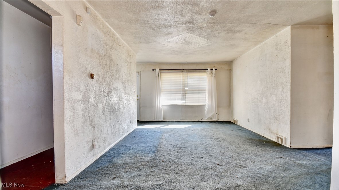 Young L A - Residential