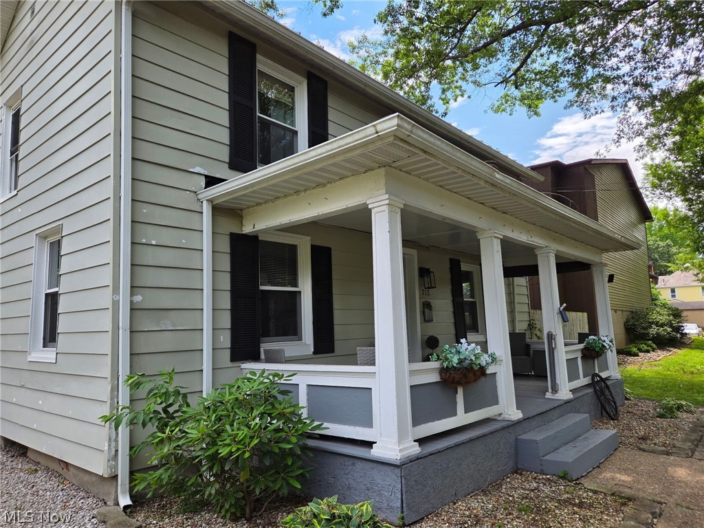 Marietta Square 13 - Residential