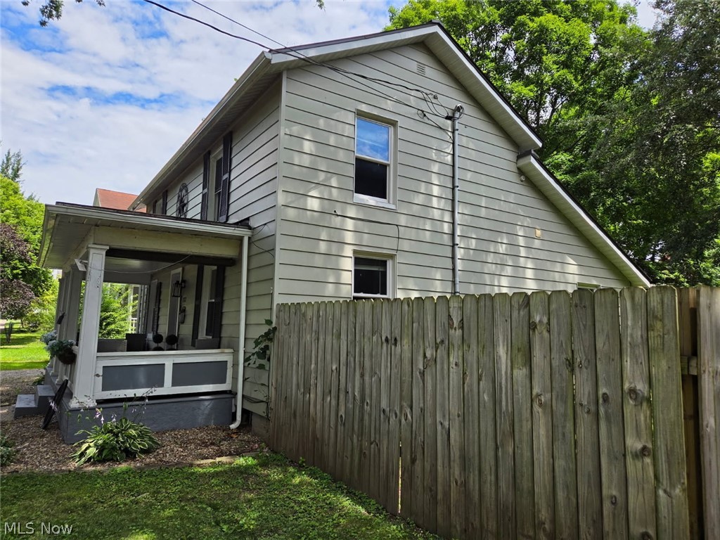 Marietta Square 13 - Residential