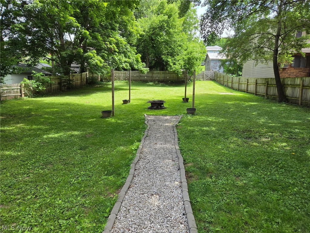 Marietta Square 13 - Residential