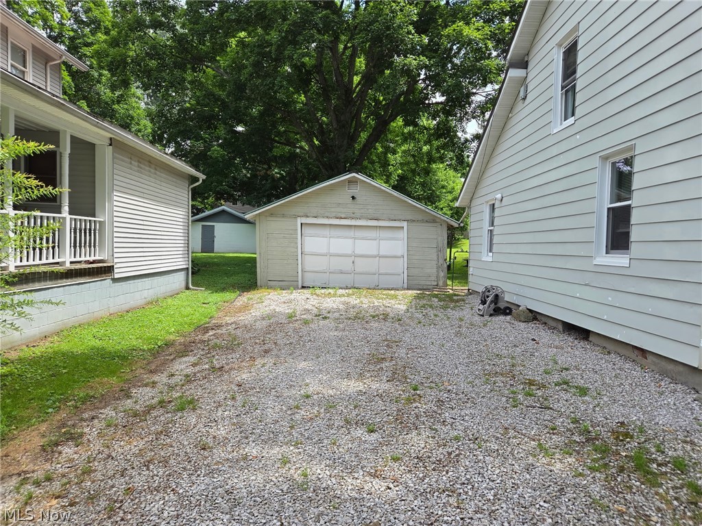 Marietta Square 13 - Residential