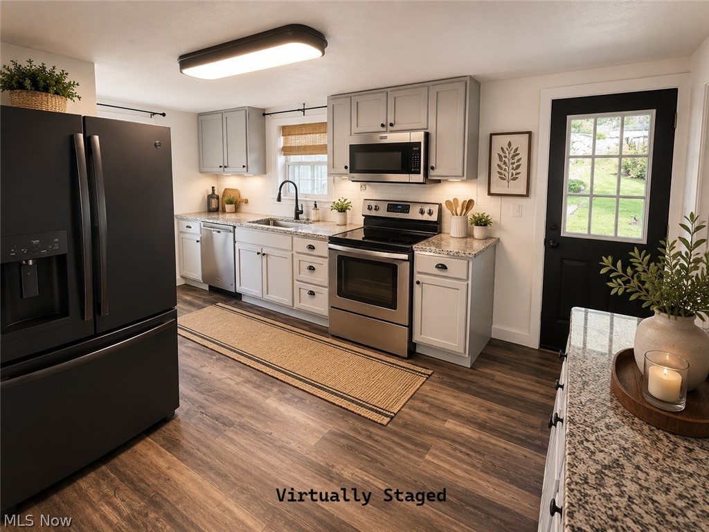 Marietta Square 13 - Residential